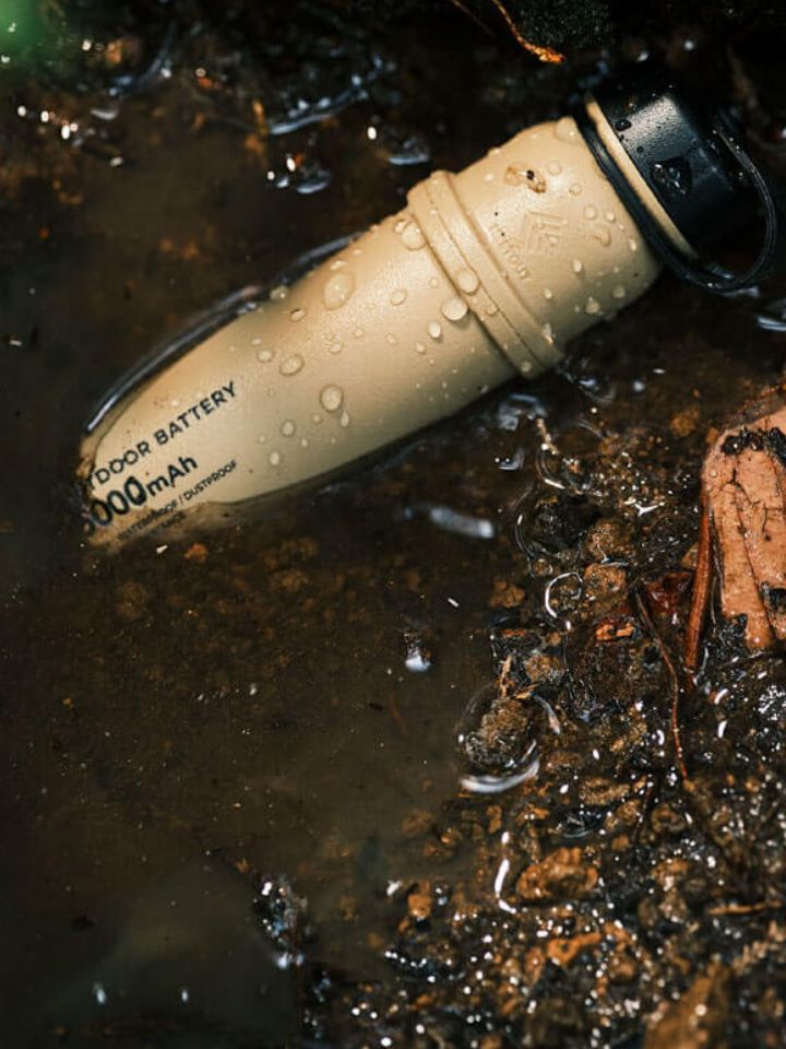 NEST OUT モバイルバッテリー モバイル表示バナー